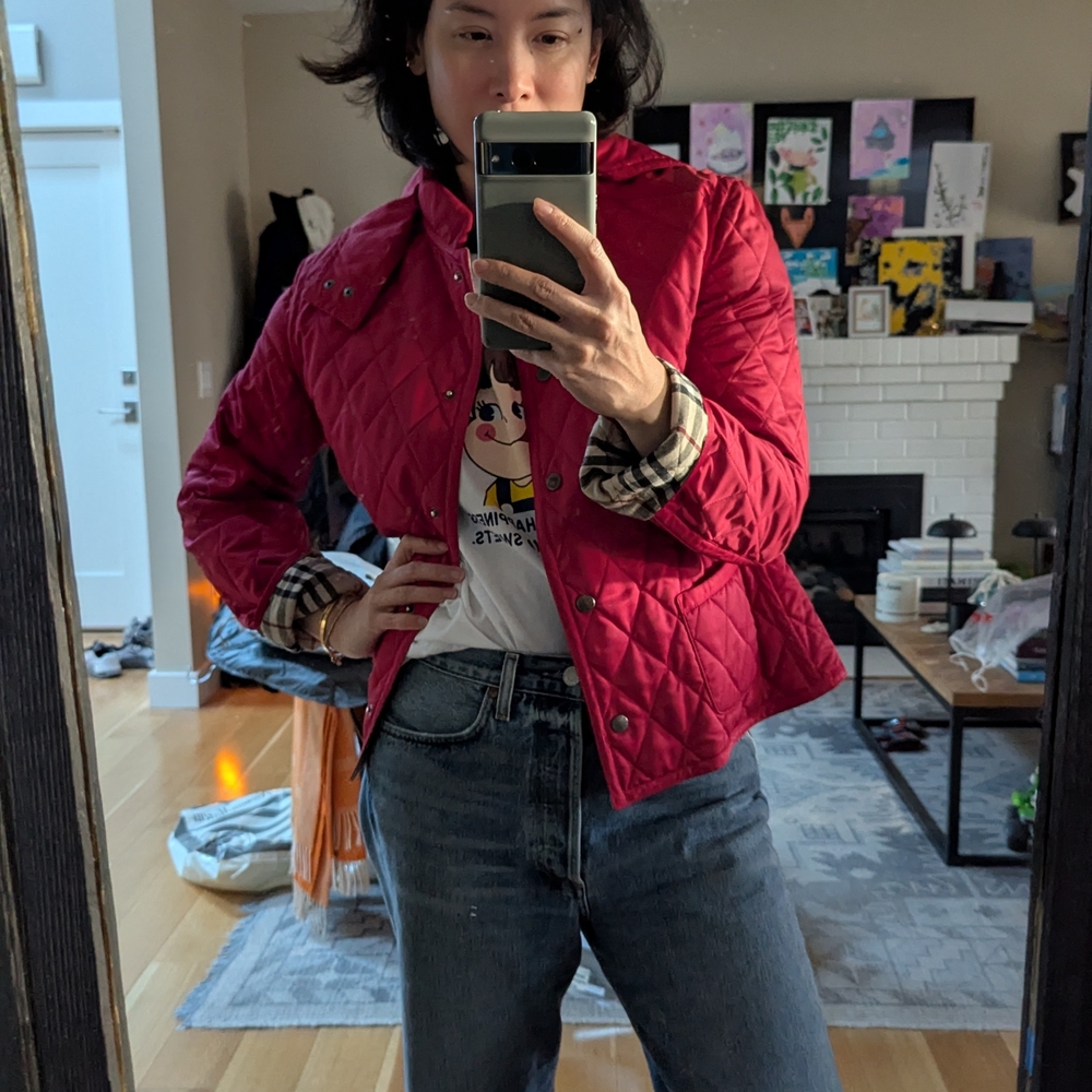 Burberry Crimson Quilted Jacket with Plaid Accents - Picture 4 of 4